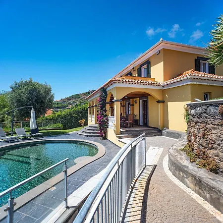 Villa Ourmadeira - Quinta Girassol, Countryside Farmhouse Ponta do Sol (Madeira)