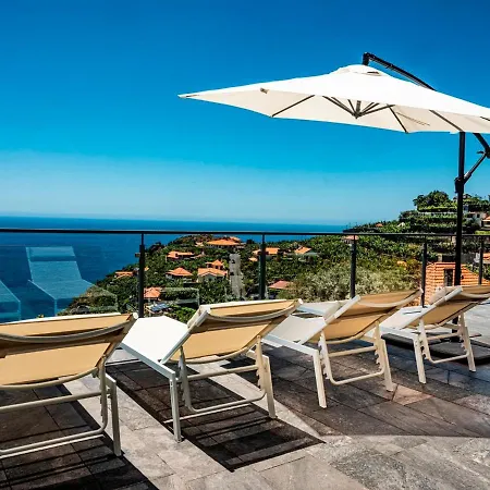 Villa Ourmadeira - Quinta Girassol, Countryside Farmhouse *