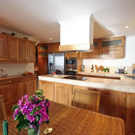 Ourmadeira - Quinta Girassol, Countryside Farmhouse Villa *