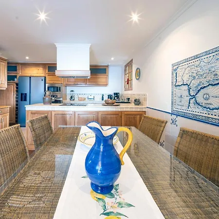 Ourmadeira - Quinta Girassol, Countryside Farmhouse Villa *